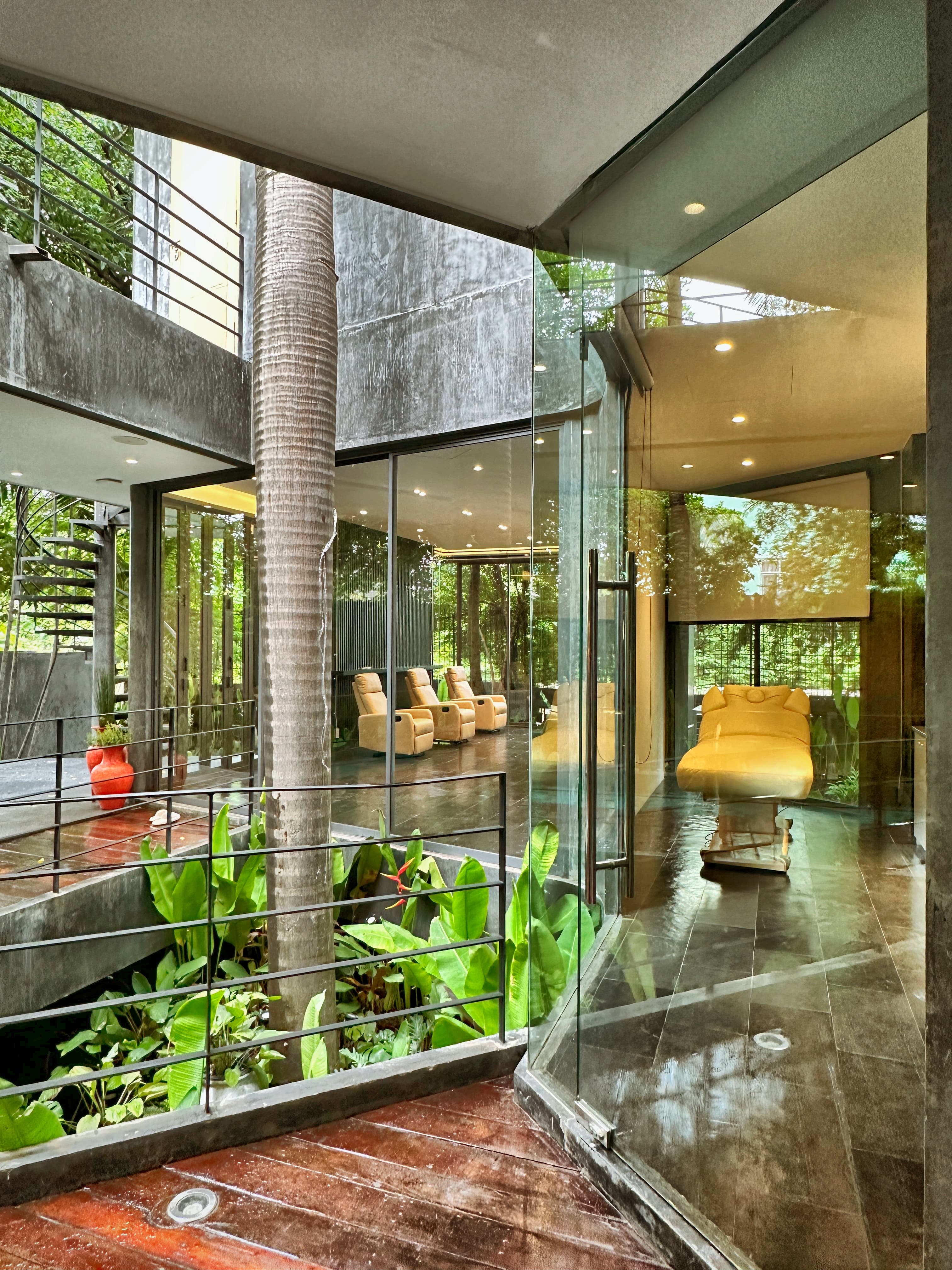 Revival Clinic Bangkok